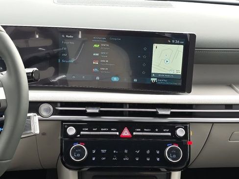 New 2026 Hyundai Tucson Limited w/ Tow & Go Package image 17