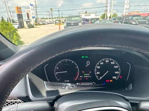 Used 2024 Honda Civic Sport image 8
