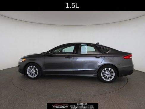 Used 2019 Ford Fusion SE image 8