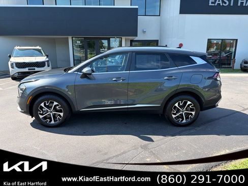 Certified 2023 Kia Sportage EX AWD/4WD image 2