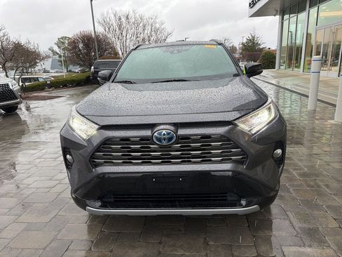 Used 2020 Toyota RAV4 XSE w/ XSE Grade Weather Package image 34