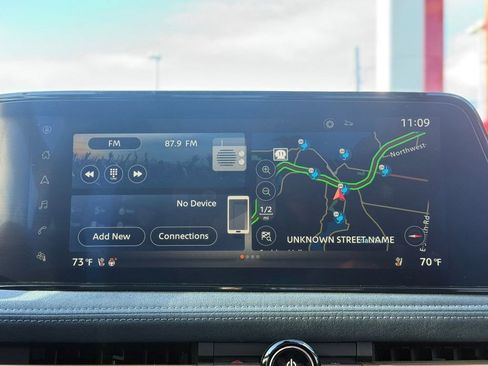 Used 2023 Nissan Ariya image 23