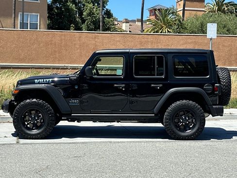 Used 2025 Jeep Wrangler Unlimited Sport S 4xe AWD/4WD image 7