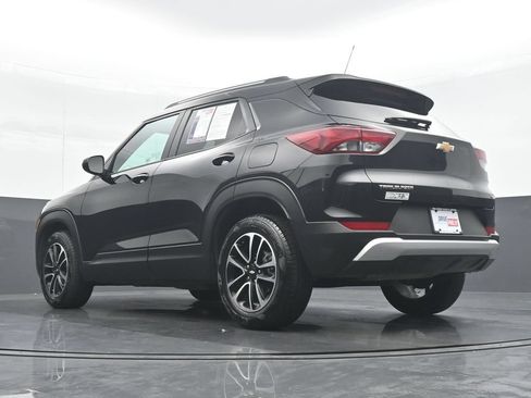 Used 2025 Chevrolet TrailBlazer LT FWD image 28