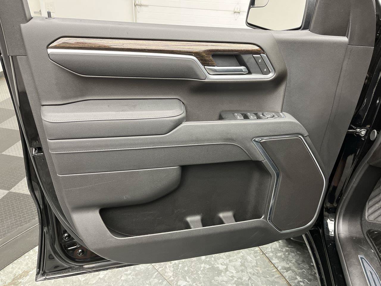 Used 2026 GMC Sierra 1500 Elevation AWD/4WD image 8