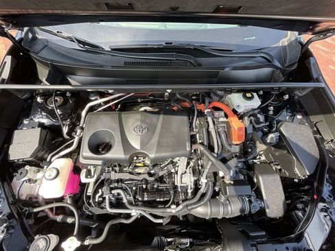 Used 2021 Toyota RAV4 Limited AWD/4WD image 25