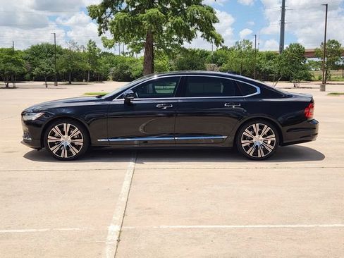 Used 2022 Volvo S90 B6 Inscription AWD/4WD image 4