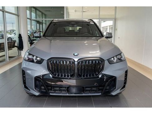 New 2026 BMW X5 xDrive40i w/ M Sport Package AWD/4WD image 40