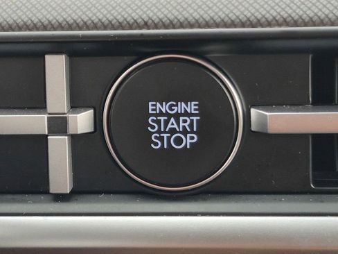 Used 2025 Hyundai Santa Fe SEL image 30