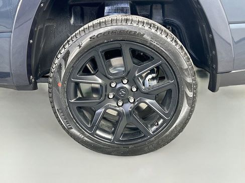 New 2026 RAM 1500 Limited AWD/4WD image 16