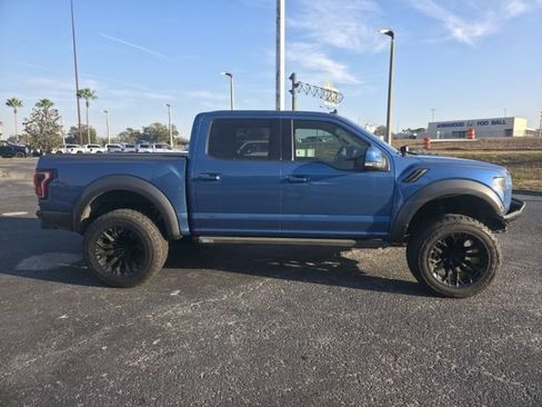 Used 2019 Ford F150 Raptor w/ Equipment Group 802A Luxury image 4