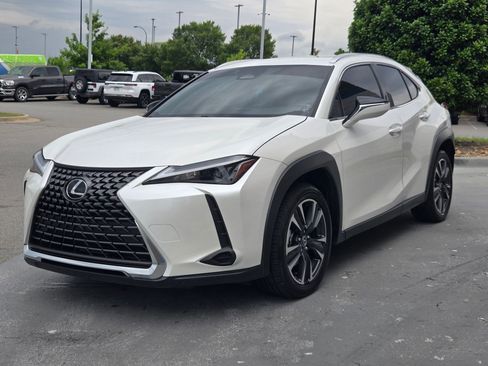 Used 2025 Lexus UX 300h FWD w/ Accessory Package (Z2) image 3