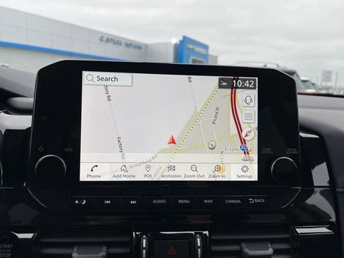 New 2025 Nissan Pathfinder SL w/ Black Appearance Package image 17