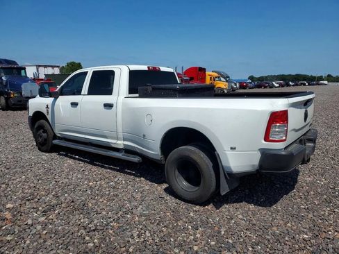 Used 2024 RAM 3500 Tradesman AWD/4WD image 2