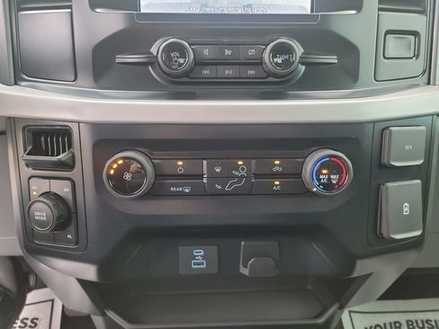 Used 2022 Ford F150 XLT w/ XTR Package image 20