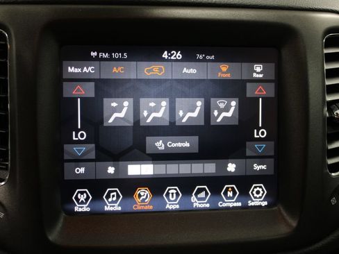 Used 2018 Jeep Compass Trailhawk w/ Leather Interior Group AWD/4WD image 47