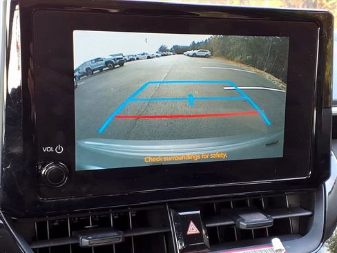 Certified 2024 Toyota Corolla LE image 17