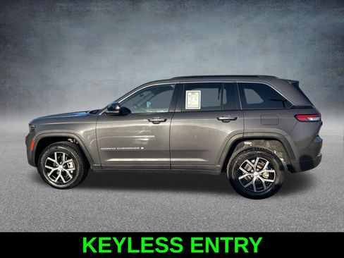 Used 2024 Jeep Grand Cherokee Limited AWD/4WD image 8