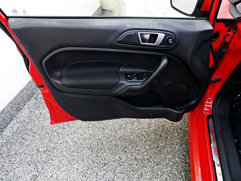 Used 2016 Ford Fiesta ST w/ ST Recaro Package FWD image 7