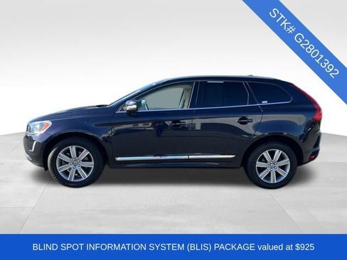Used 2016 Volvo XC60 T6 w/ Climate Package image 4