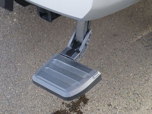 Used 2025 Toyota Tacoma TRD Sport image 34