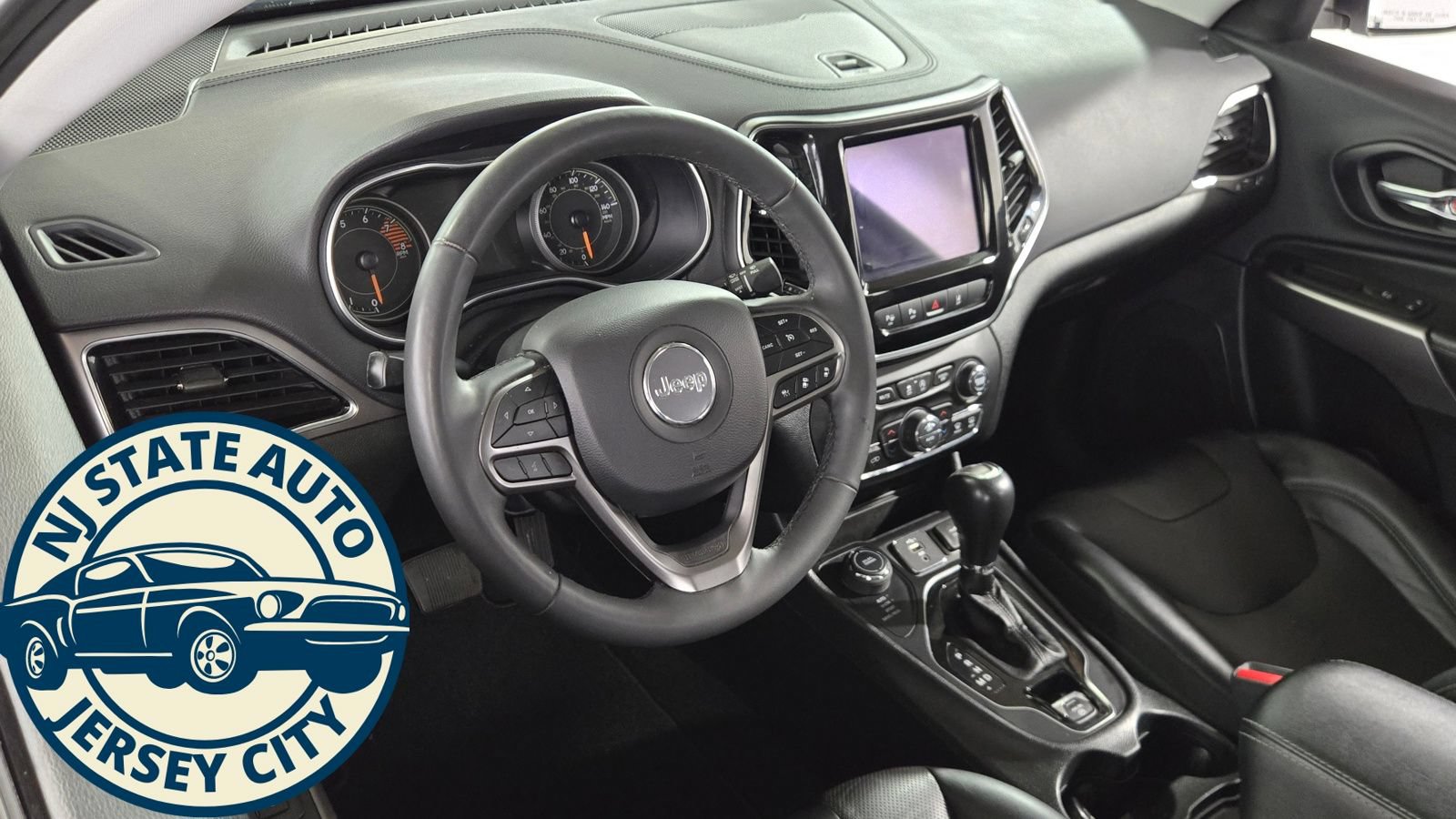 Used 2022 Jeep Cherokee Limited AWD/4WD image 10