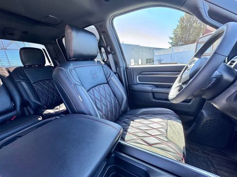 Used 2025 RAM 2500 Big Horn AWD/4WD image 20