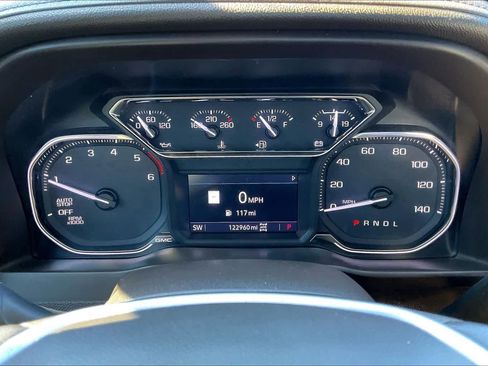 Used 2020 GMC Sierra 1500 SLT w/ SLT Premium Plus Package image 19