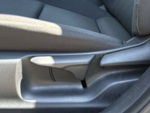 Used 2025 Toyota Corolla LE FWD image 25