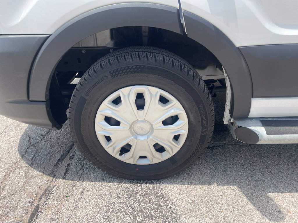 Used 2025 Ford Transit 250 Low Roof w/ Exterior Upgrade Package RWD image 12