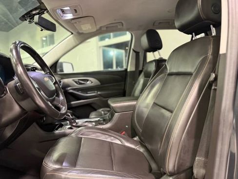 Used 2021 Chevrolet Traverse LT w/ LT Premium Package image 64