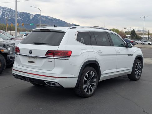 Used 2022 Volkswagen Atlas SEL Premium image 4