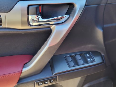 Used 2023 Lexus GX 460 Premium image 24