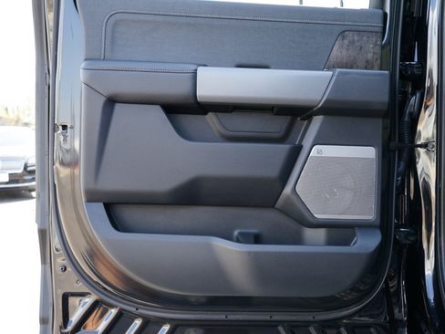 Used 2023 Ford F250 Lariat w/ Lariat Ultimate Package image 21