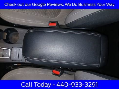 Used 2020 Ford Escape SE image 27