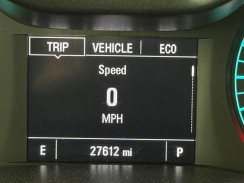 Used 2022 Chevrolet Colorado LT w/ LT Convenience Package image 15