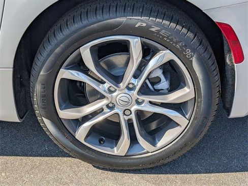 New 2026 Chrysler Pacifica Pinnacle image 8