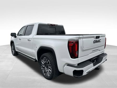 Used 2024 GMC Sierra 1500 Denali Ultimate image 17