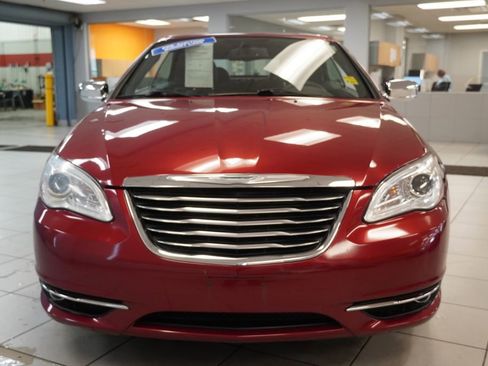 Used 2012 Chrysler 200 Limited FWD image 15