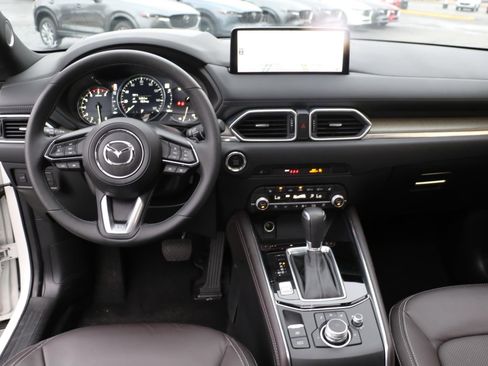Certified 2025 MAZDA CX-5 Signature image 12