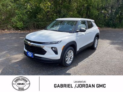 Used 2025 Chevrolet TrailBlazer LS w/ LS Convenience Package