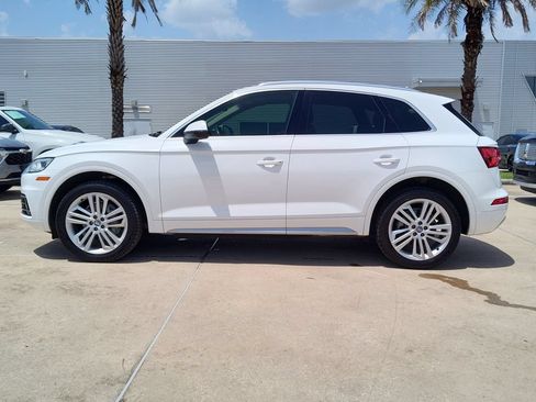 Used 2018 Audi Q5 2.0T Premium Plus w/ Premium Plus Package AWD/4WD image 4