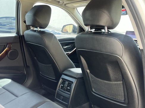 Used 2014 BMW 328i Sedan RWD image 27