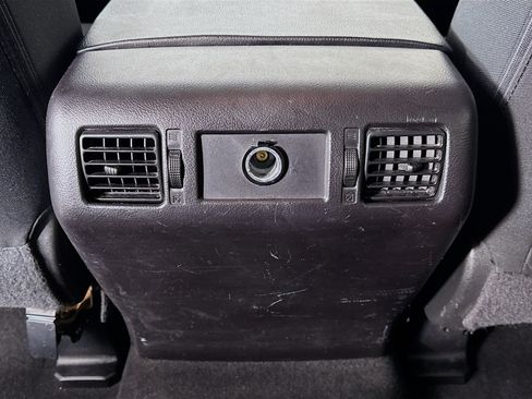 Used 2016 Toyota Tundra SR5 AWD/4WD image 25