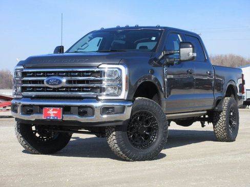 New 2026 Ford F250 Lariat image 8