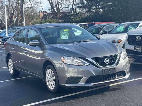 Used 2019 Nissan Sentra S image 1