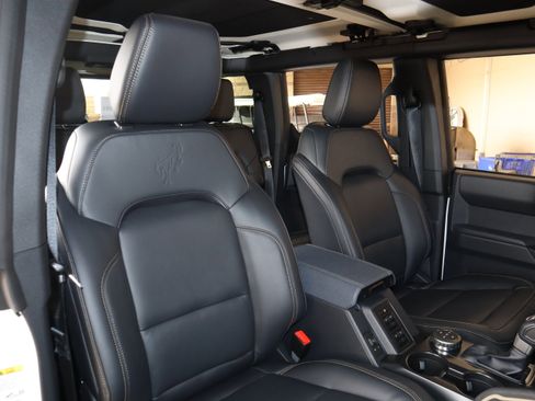 New 2026 Ford Bronco Badlands AWD/4WD image 41