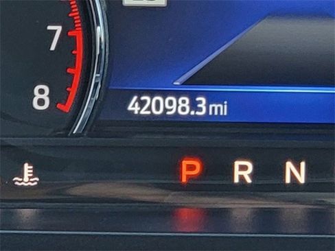 Certified 2022 Ford Explorer Limited w/ Equipment Group 301A image 37