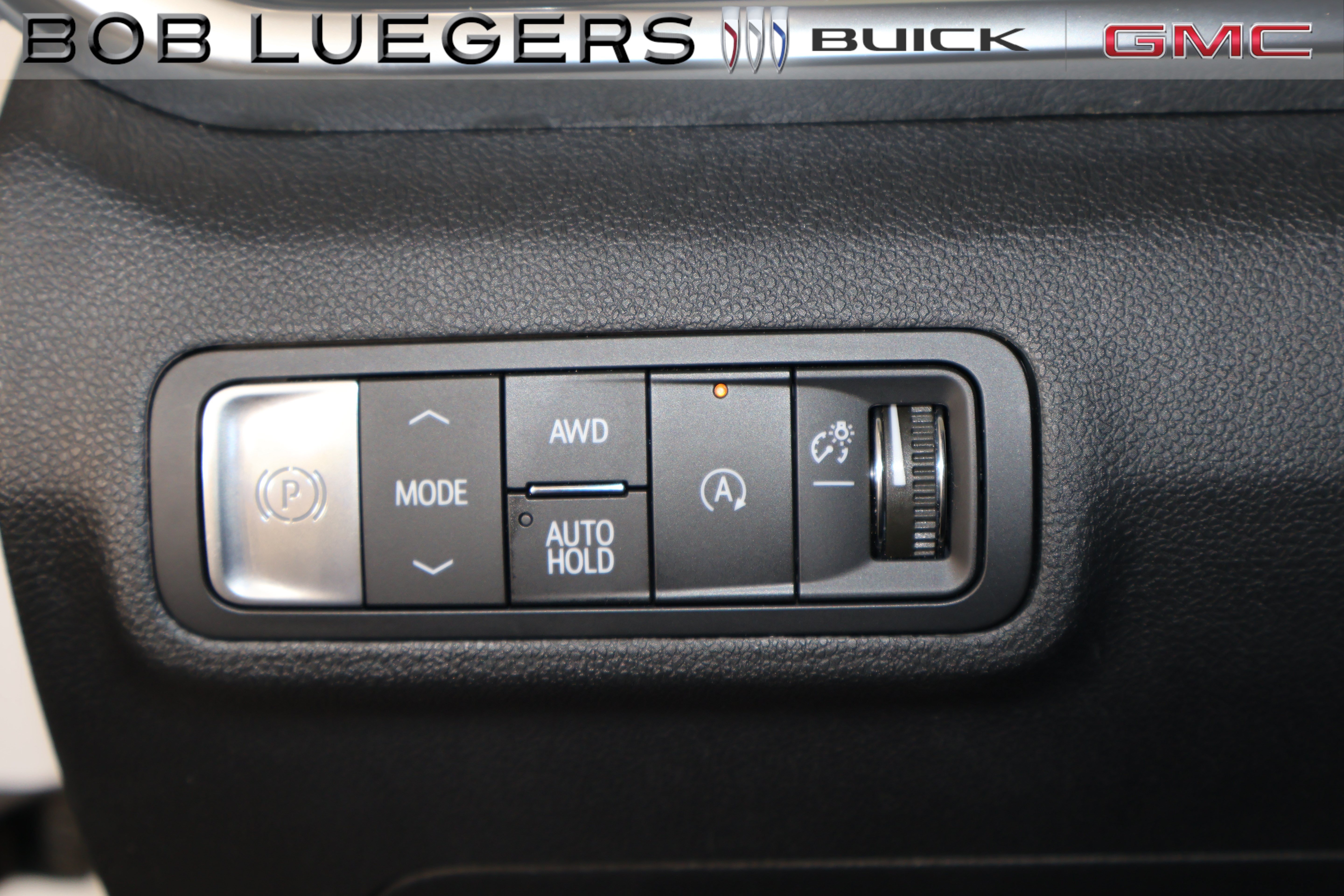 Certified 2026 GMC Terrain Elevation w/ Elevation Premium Package AWD/4WD image 26