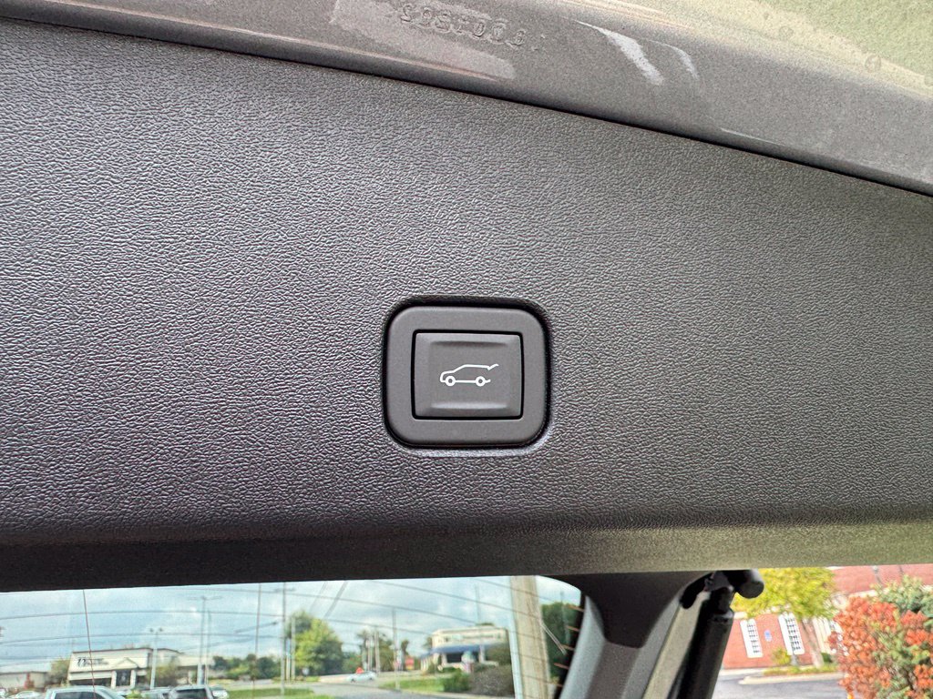 New 2027 Cadillac Optiq Sport RWD image 30